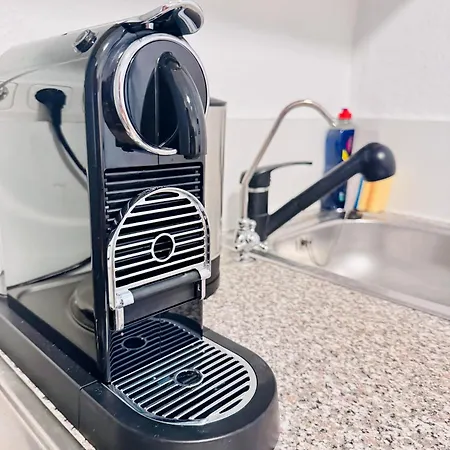 Apartment Nippes - Zentral & Ruhig *