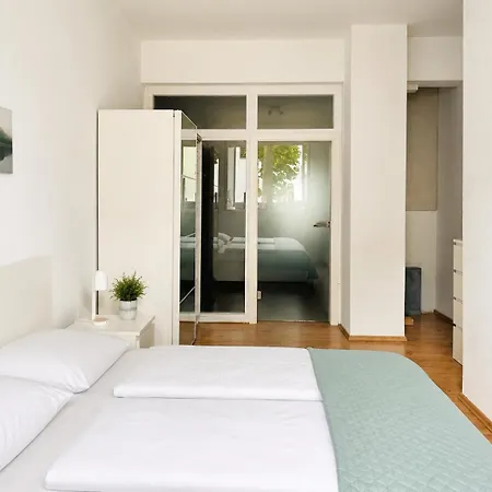 Nippes - Zentral & Ruhig Apartament *
